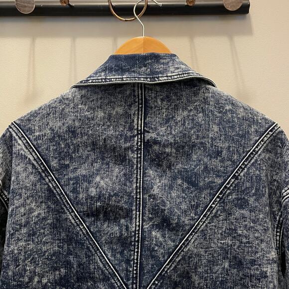 Rare Forever 21 Southwestern Aztec Denim Jacket | Vintage Wash, Oversized Medium - Picture 9 of 10